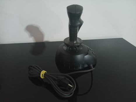 Joystick Microsoft Sidewinder - Usado