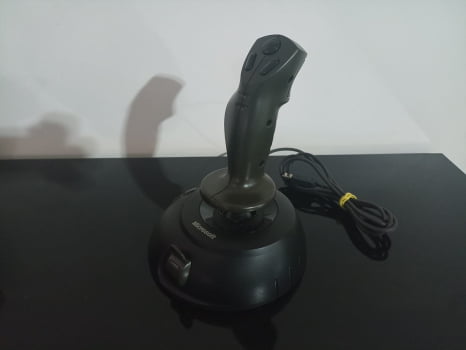 Joystick Microsoft Sidewinder - Usado